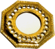 Petit miroir artisanal sous forme octogonale fabrique en cuivre joliment cisele (8 cm de diametre)