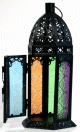 Lanterne metallique style mille et une nuits avec vitres en verre multi-couleurs