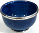 Grand bol en poterie marocain de couleur bleu petrole emaille et cercle de metal argente