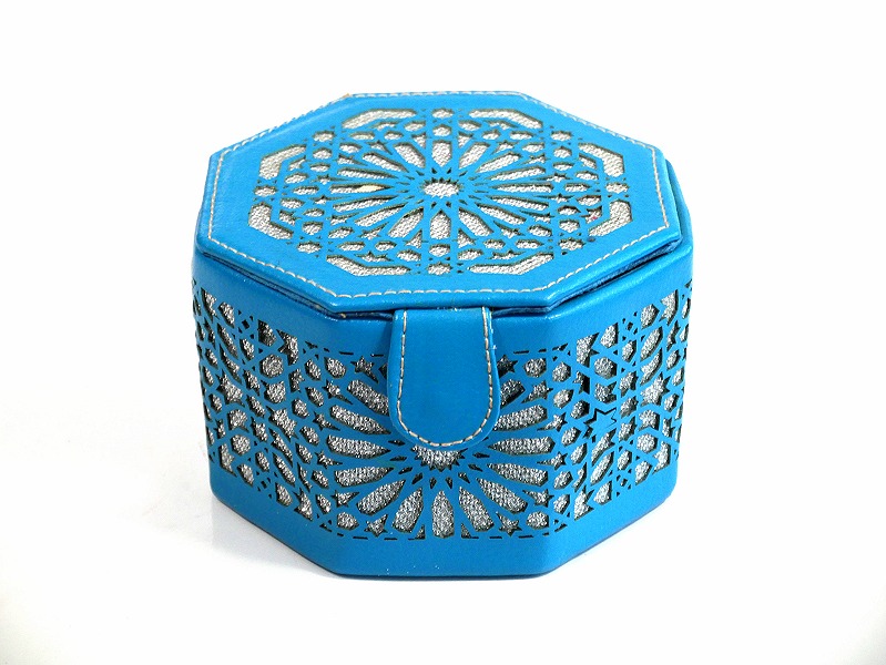 Boîte à mouchoirs décorative en cuir de fabrication artisanale marocaine de  couleur mauve