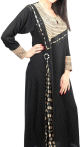 Robe moderne de " Dubai " noire avec de motifs et de strass