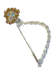 Epingle argentee pour chale sous forme de coeur avec diamants