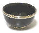 Petit bol en poterie marocain de couleur noire emaille et cercle de metal argente